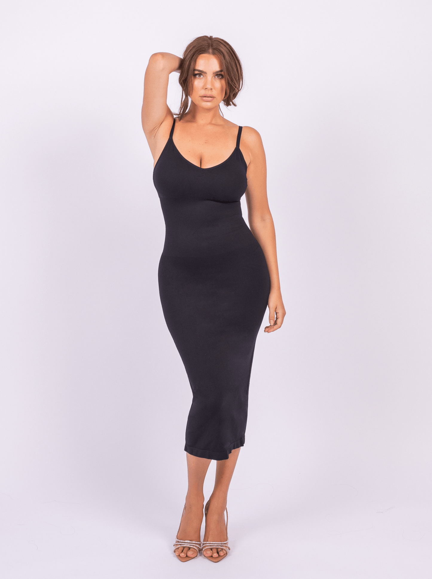 Shaper Maxi Kleid mit V-Ausschnitt und Spaghettiträgern