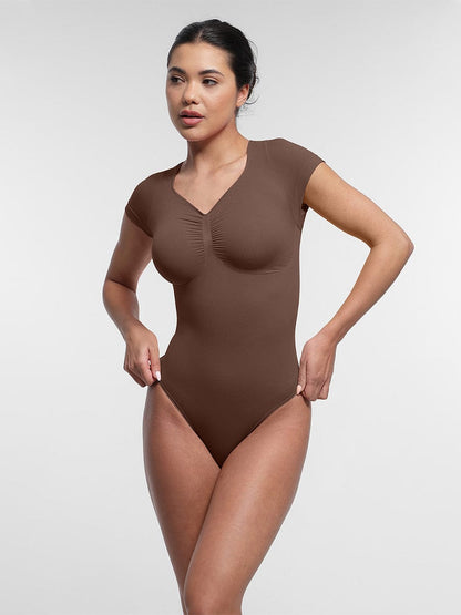 V-Ausschnitt Sculpting T-Shirt-Body