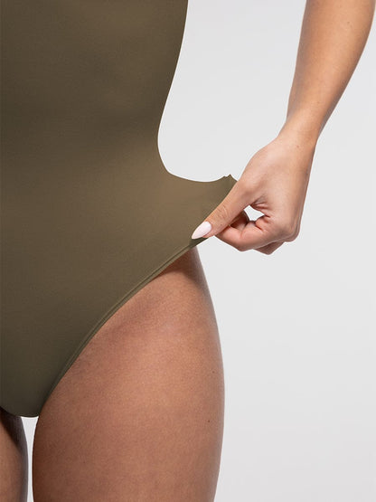 Bianca – Sculpt String-Body